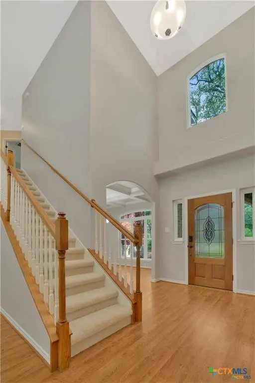 103 Sierra Ridge DR, San Marcos, TX 78666