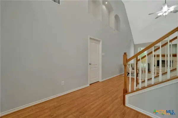 103 Sierra Ridge DR, San Marcos, TX 78666