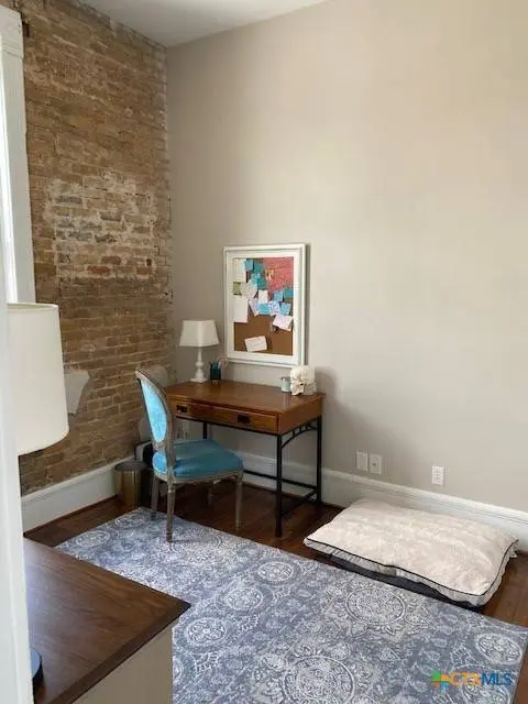 202 N LBJ DR #204, San Marcos, TX 78666