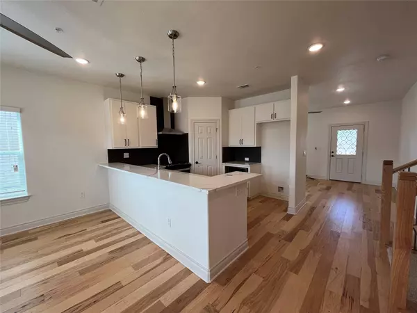 2105 Tiger TRL #503, Round Rock, TX 78665