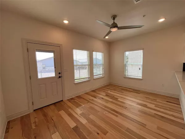 2105 Tiger TRL #503, Round Rock, TX 78665