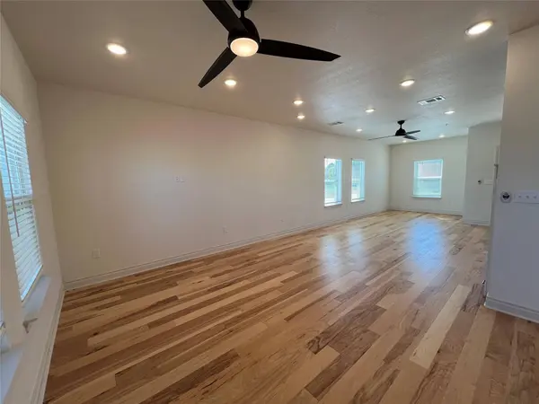 2105 Tiger TRL #603, Round Rock, TX 78665