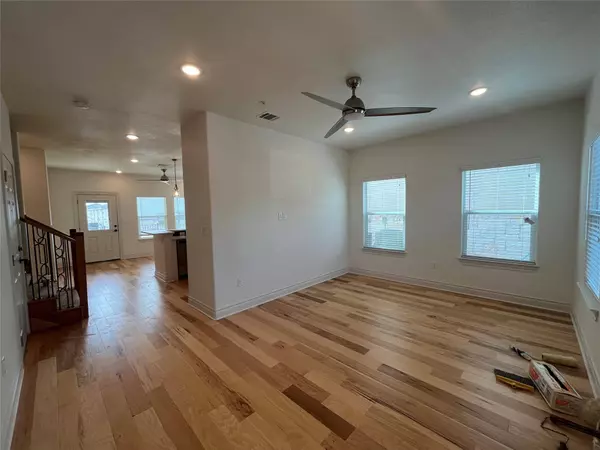 2105 Tiger TRL #503, Round Rock, TX 78665