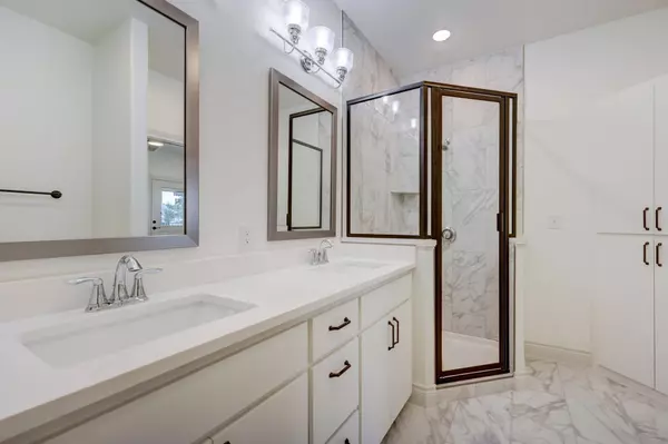 2105 Tiger TRL #303, Round Rock, TX 78665