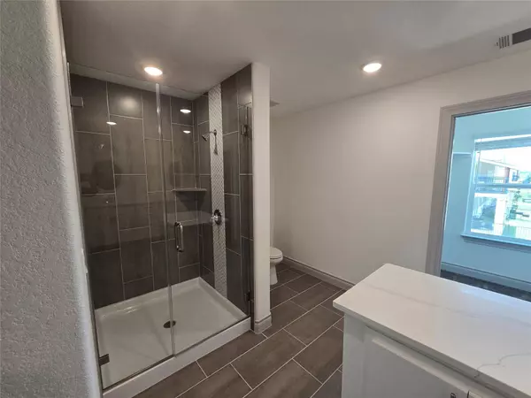 2105 Tiger TRL #701, Round Rock, TX 78664