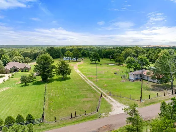 5353 CR 385, Tyler, TX 75708