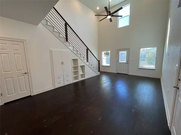 2105 Tiger TRL #601, Round Rock, TX 78664