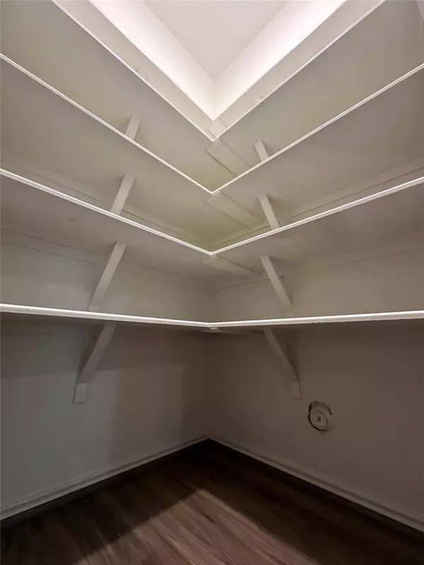 6825 Colorado Bluffs RD, Austin, TX 78744