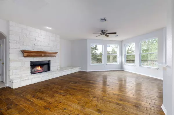 2901 Cashell Wood DR, Cedar Park, TX 78613