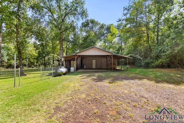 145 CR 1307, Rusk, TX 75785