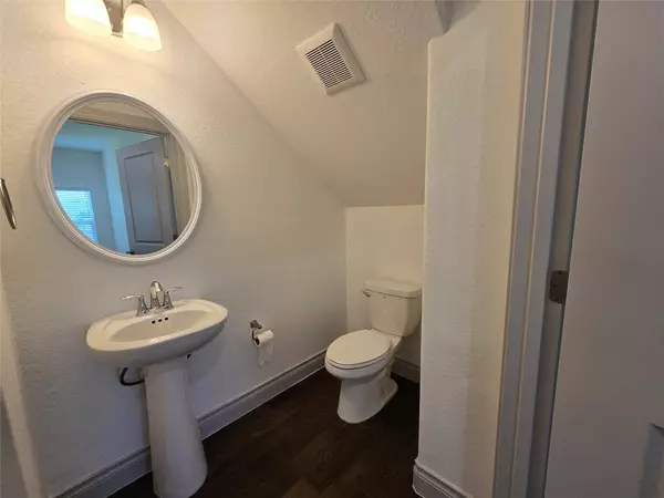 2105 Tiger TRL #701, Round Rock, TX 78664