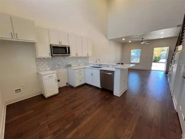 2105 Tiger TRL #602, Round Rock, TX 78665