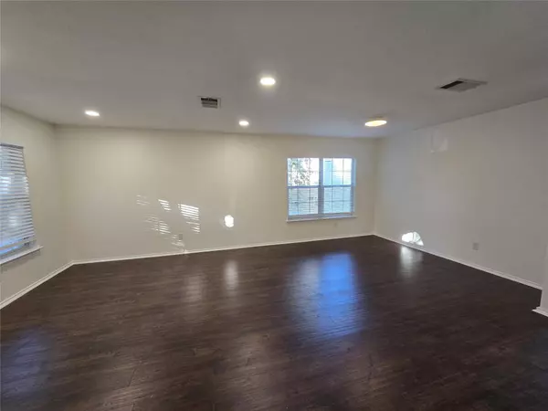 4309 Cisco Valley DR, Round Rock, TX 78664