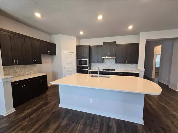 125 High Plains DR, Georgetown, TX 78628