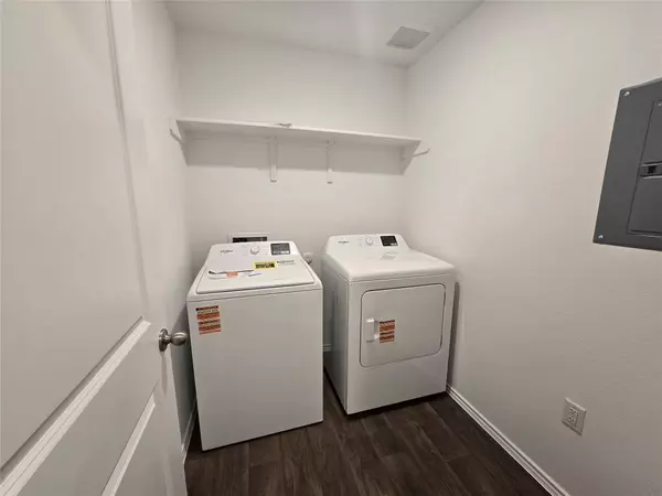 15016-B Welsh Cob RD #B, Manor, TX 78653