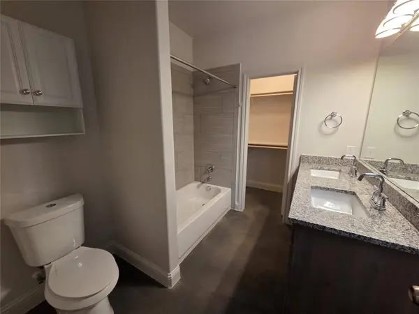 800 Woodview DR, Georgetown, TX 78628