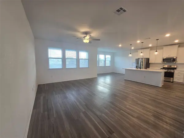 2913 Saint Regis DR, Pflugerville, TX 78660