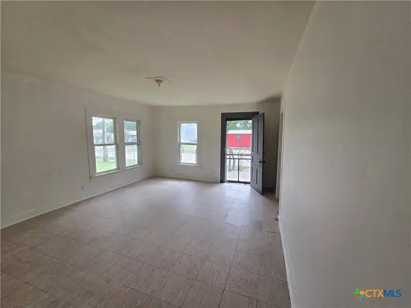 320 Commerce ST, Marlin, TX 76661