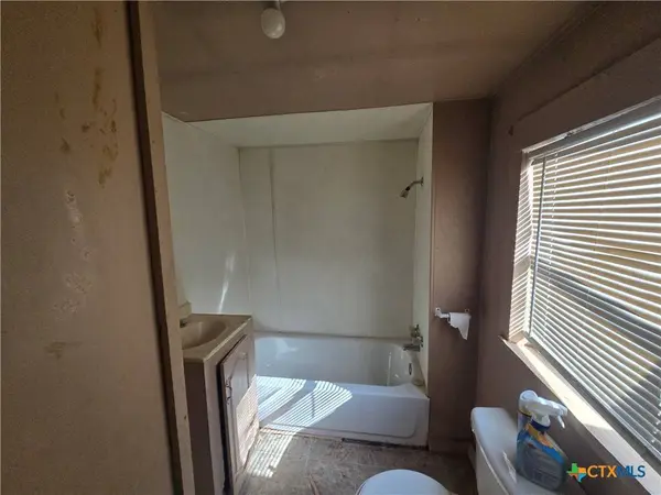 313 Commerce ST, Marlin, TX 76661