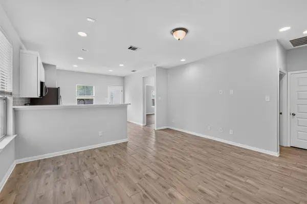 256 EL DORADO RD, Jarrell, TX 76537