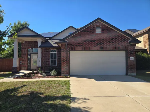 401 Foster LN