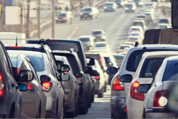 feature image of How long is a typical commute from Houston suburbs to the Texas Medical Center or Energy Corridor?