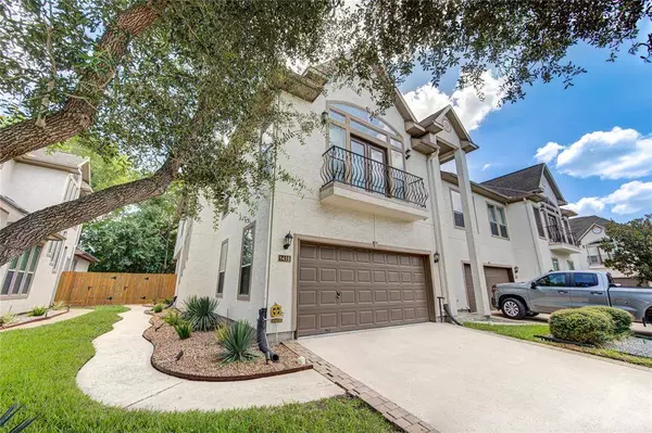 1415 Baldwin Square LN, Houston, TX 77077
