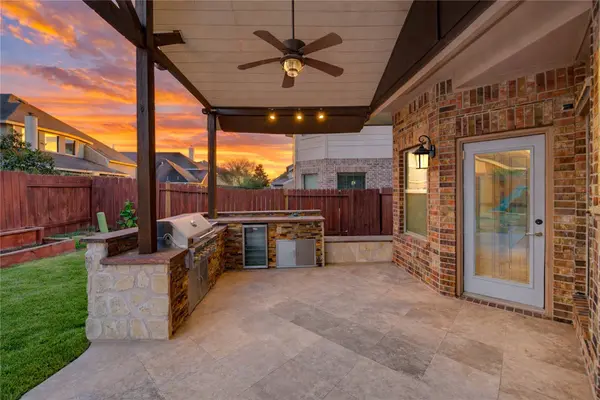 6115 City Shores LN, Katy, TX 77494