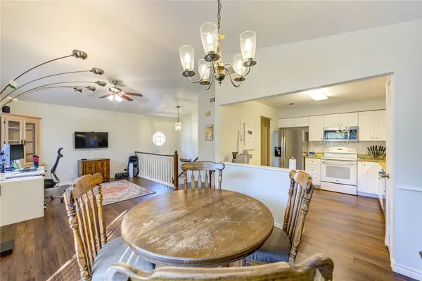 7861 Champion Pines DR, Spring, TX 77379