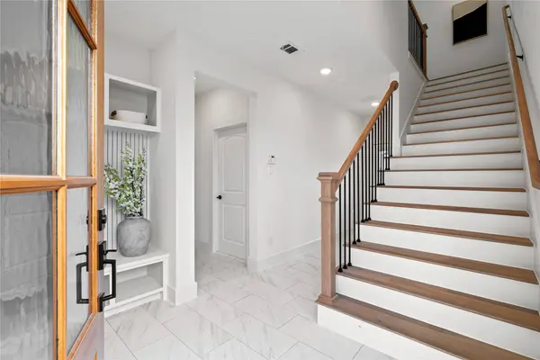 1614 Ojeman Road #E, Houston, TX 77055