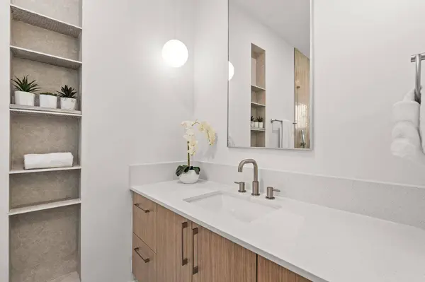 619 Skyland Terrace WAY, Houston, TX 77009