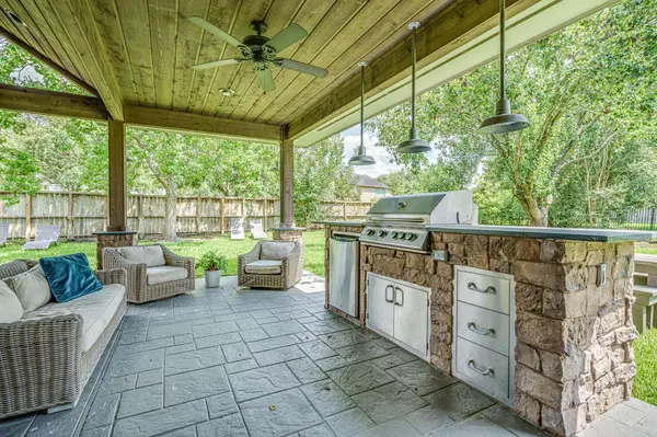5602 Ivory Mist LN, Houston, TX 77041