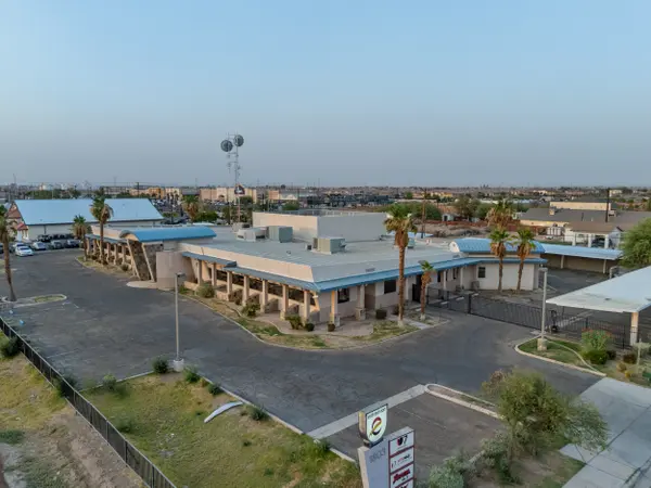 1803 N Imperial Ave, El Centro, CA 92243-1333