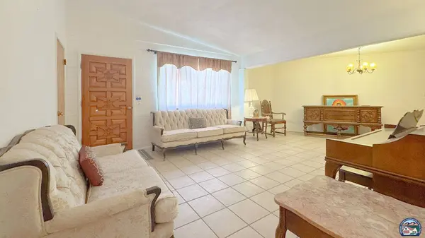 152 W Elder St, Calipatria, CA 92233