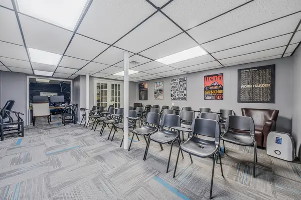 1717 Hempstead Tpke, Elmont, NY 11003-1816