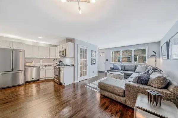 183 Atlantic Ave #5, Lynbrook, NY 11563-3515