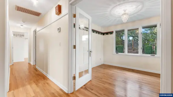 38647 Scravel Hill Rd NE, Albany, OR 97322