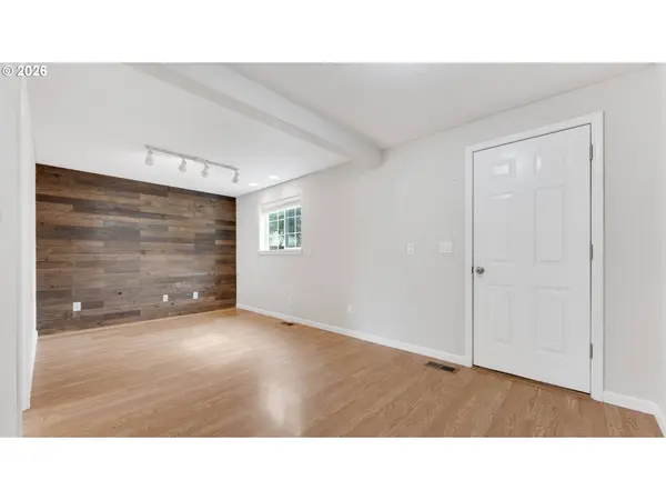 8110 DAPHNE CT, Corvallis, OR 97330