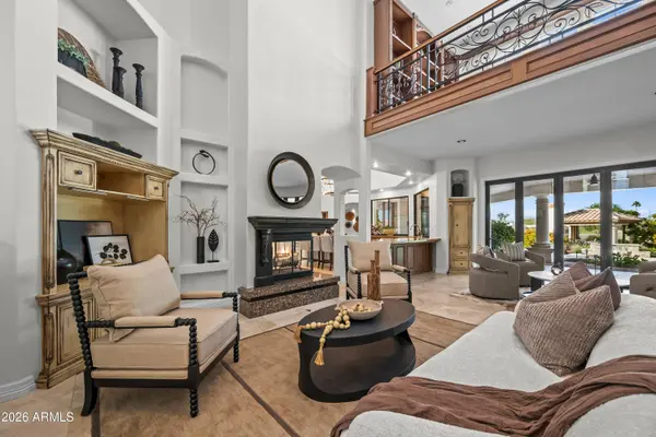 4016 E MISSION Lane, Phoenix, AZ 85028