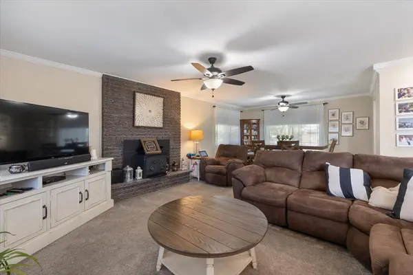 1729 Sylvan Ln, Billings, MT 59105-3815