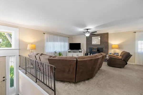 1729 Sylvan Ln, Billings, MT 59105-3815