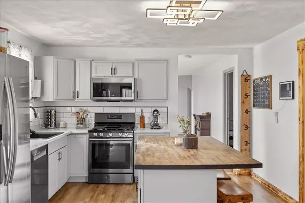 751 Clarks River Road, Laurel, MT 59044