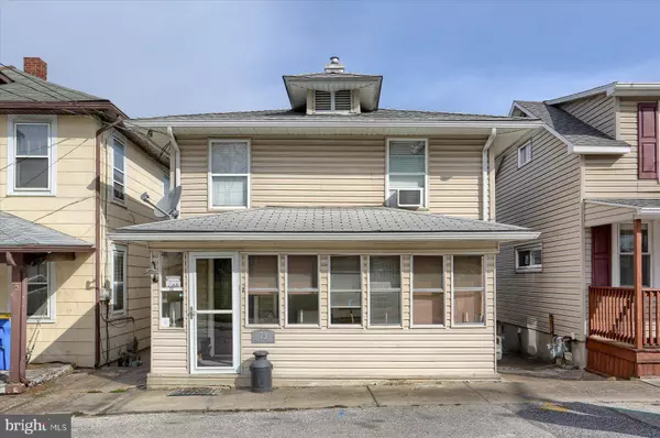 73 WOODLAND AVE, York, PA 17404