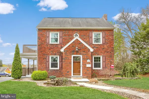 3209 SCHOOLHOUSE LN, Harrisburg, PA 17109