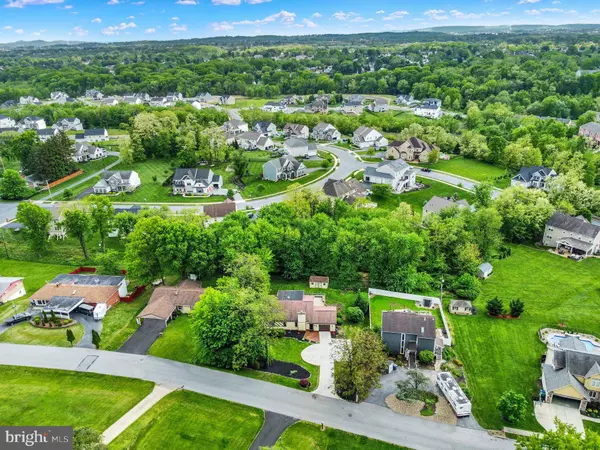 5337 WINDSOR RD, Harrisburg, PA 17112