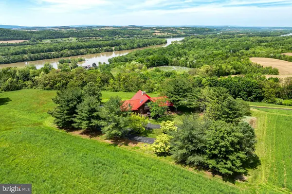 236 4TH ST, Herndon, PA 17830