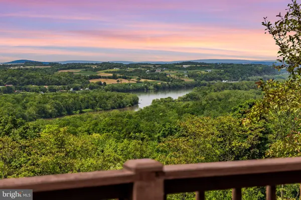 236 4TH ST, Herndon, PA 17830