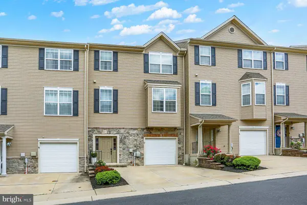 7 INDIANA CIR, Lemoyne, PA 17043