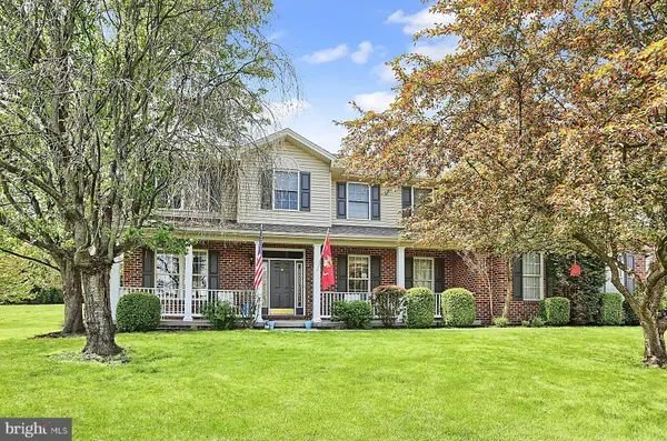 6 MAKENZEE CT, Carlisle, PA 17015