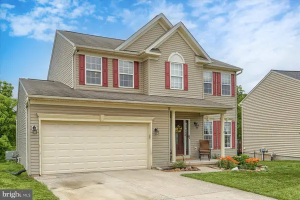 150 HUNTER CREEK DR, York, PA 17406